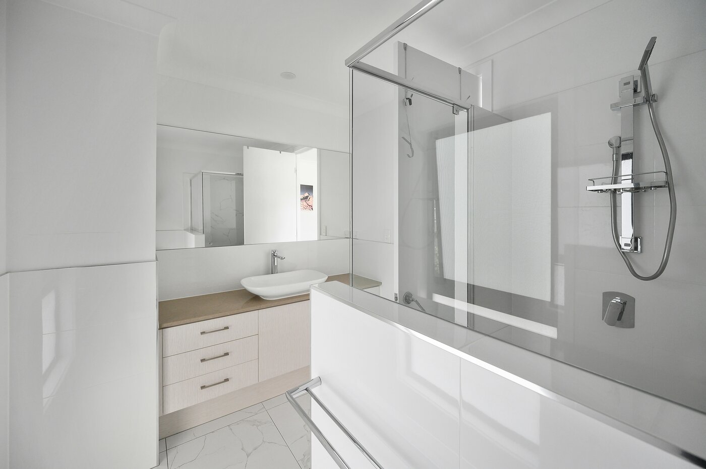 Modernes Badezimmer nach Sanierung